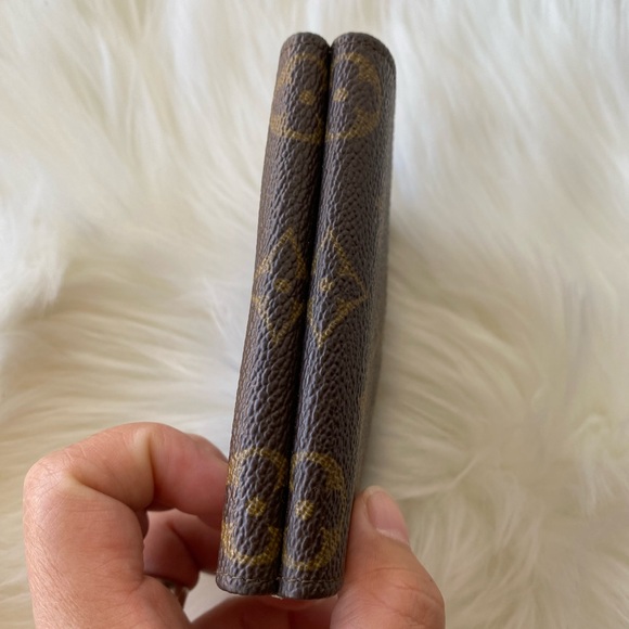 💯% Authentic Compact Wallet Luis Vuitton - Picture 5 of 12